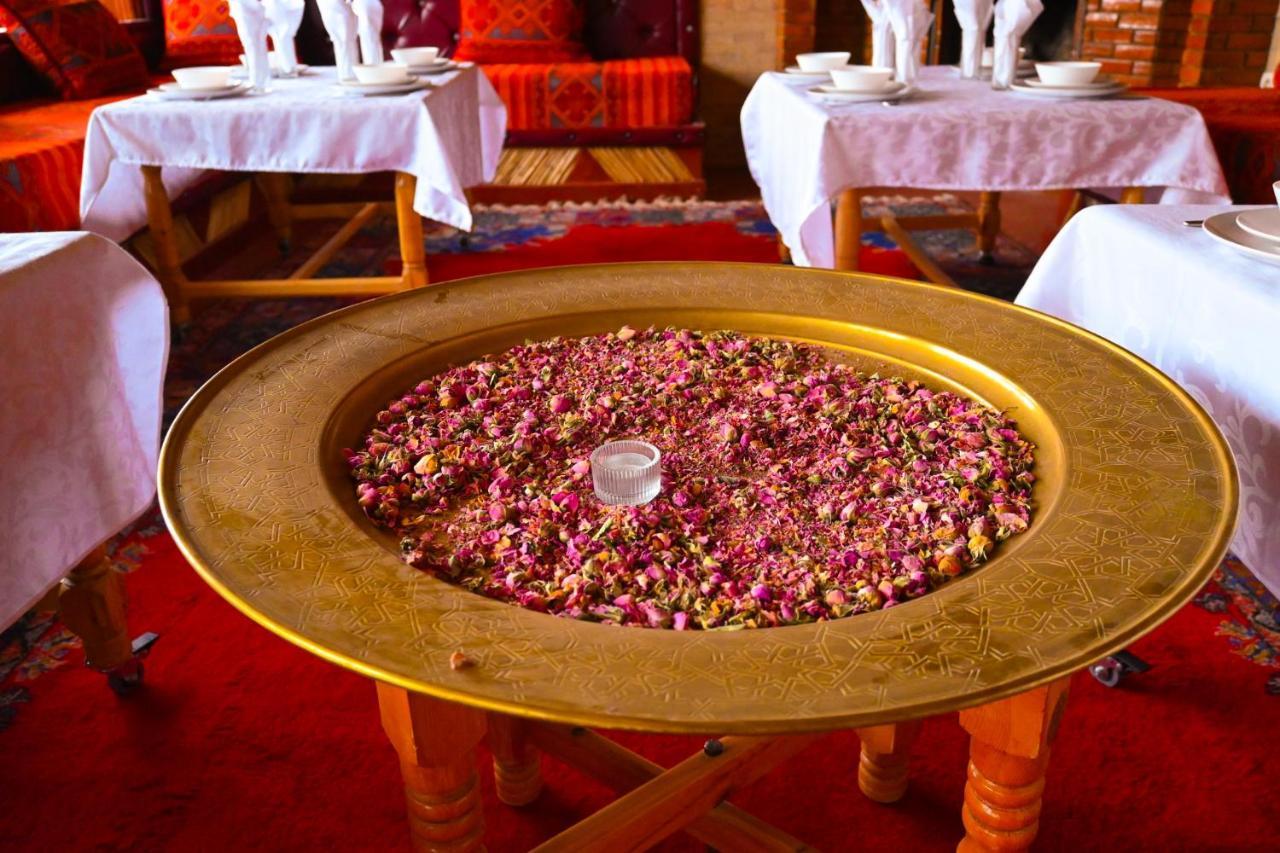 kasbah amlal Hotel Boumalne Dades Bagian luar foto